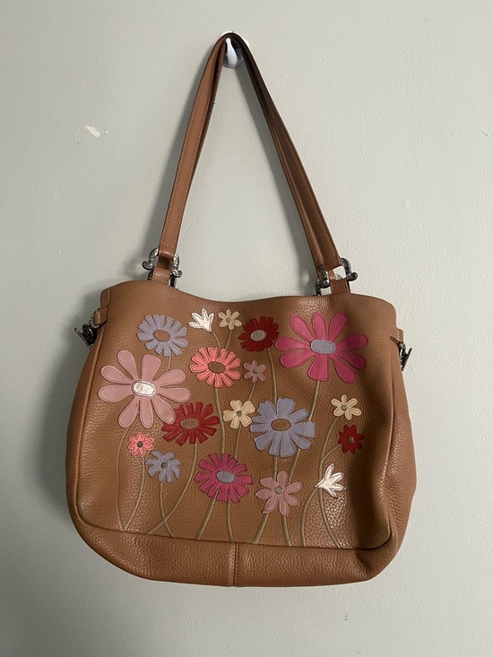 Brighton Handbags - Brighton Casablanca Volare in Floral tan shoulder purse